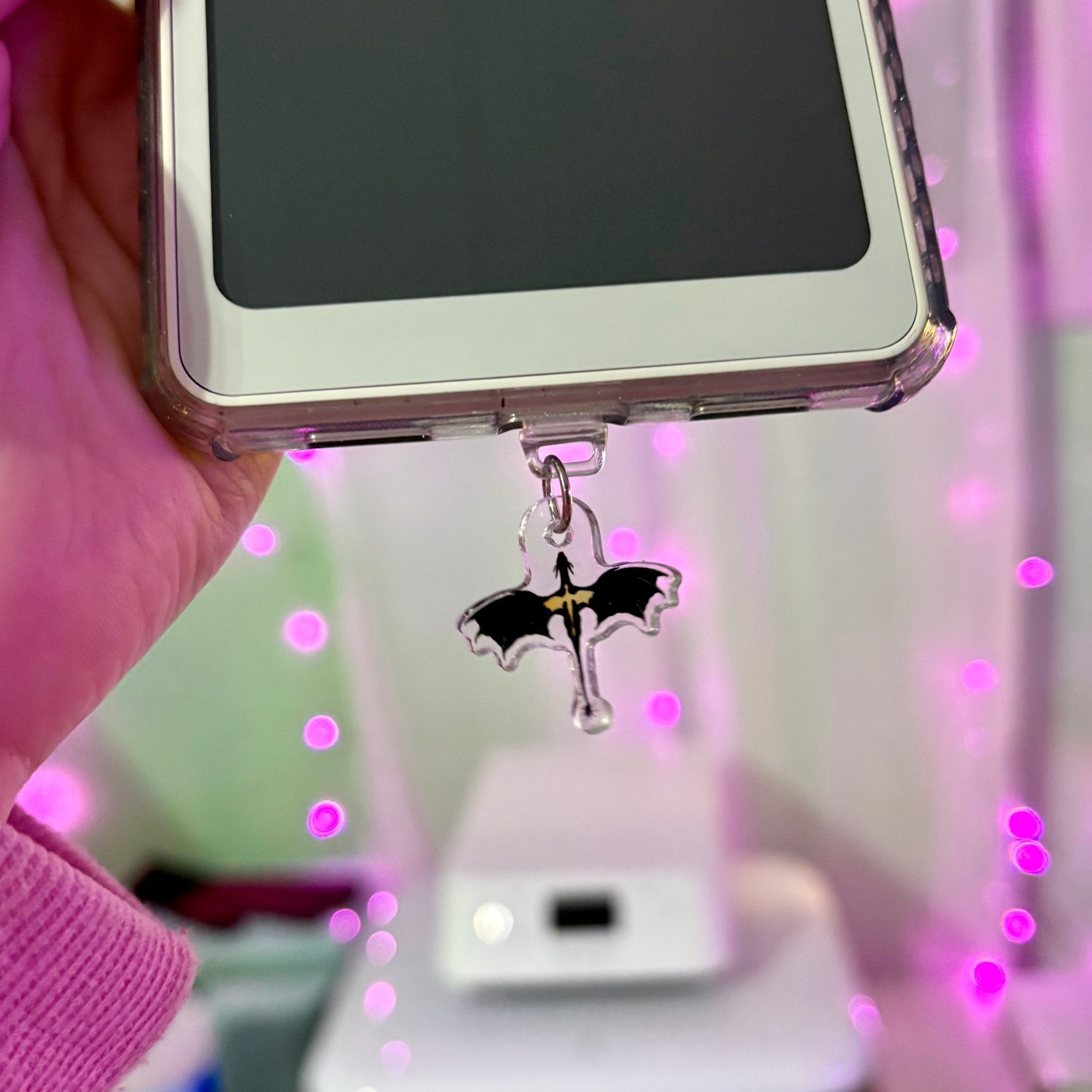 Tarin and Andarna Dust Plug USB-C Hook
